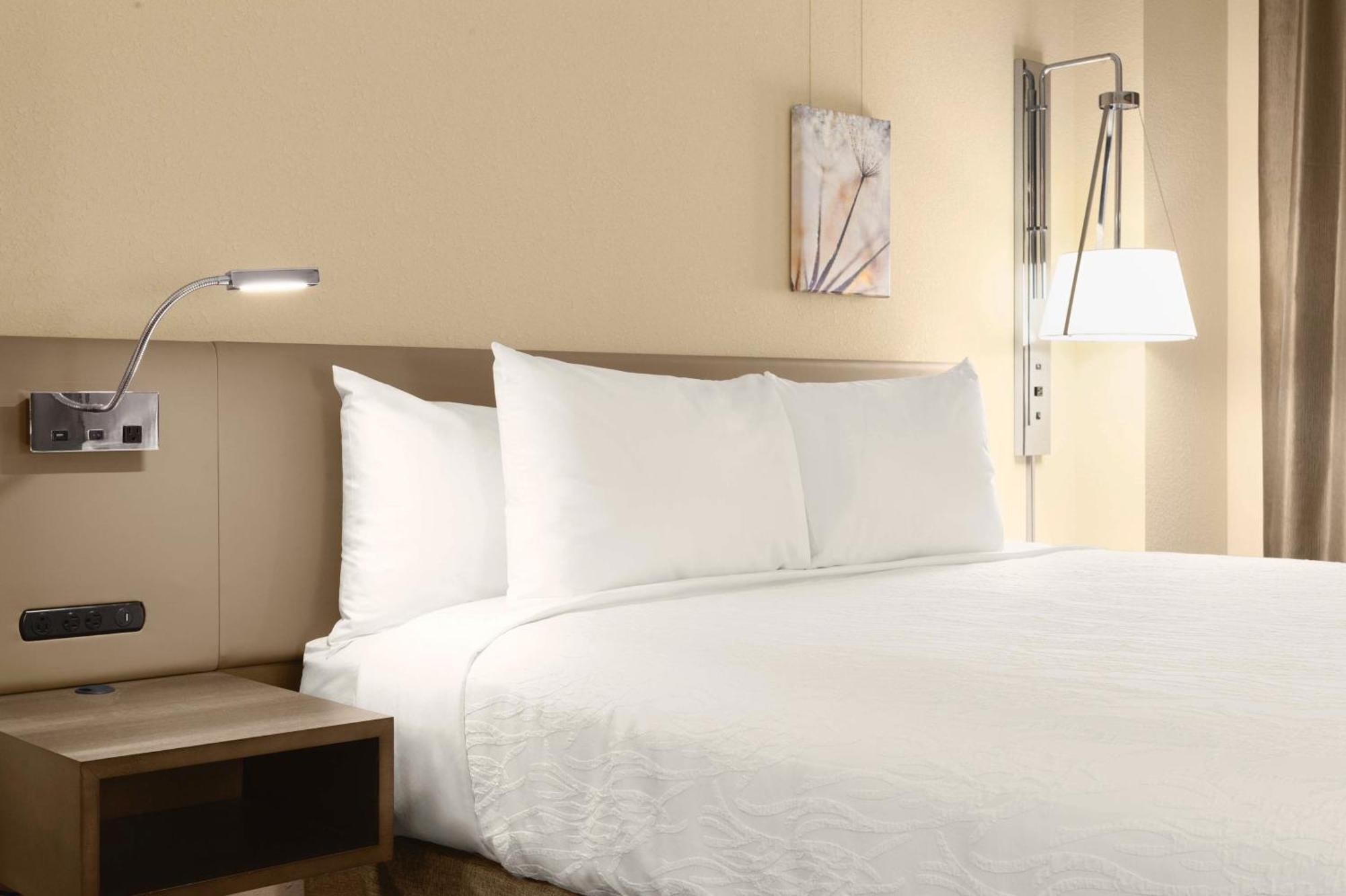 Hilton Garden Inn Charlotte Southpark Exterior foto