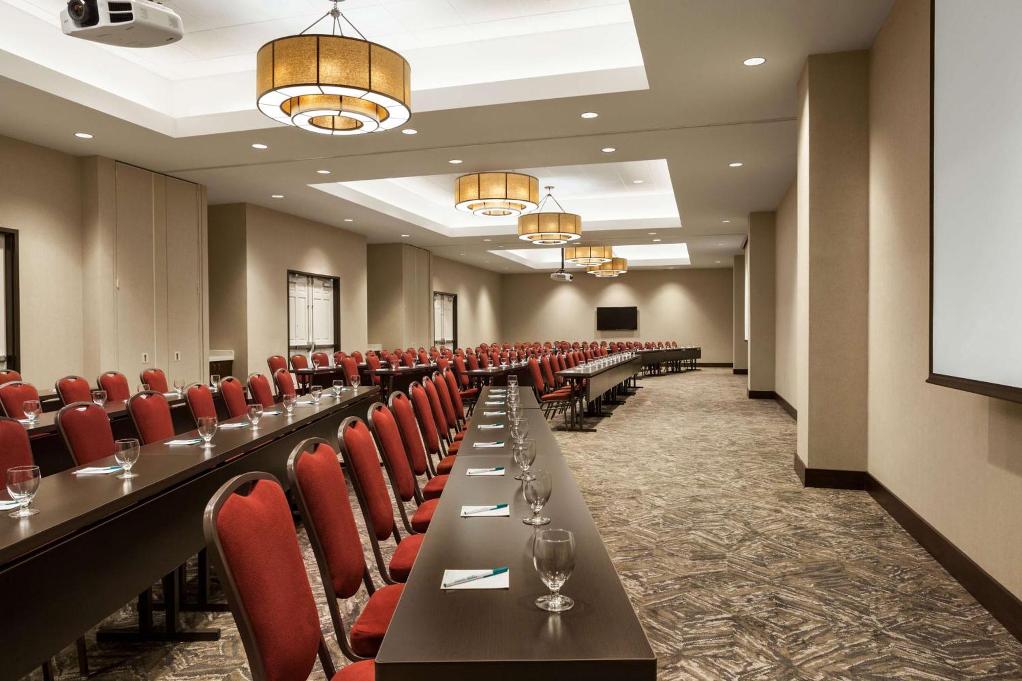 Hilton Garden Inn Charlotte Southpark Exterior foto