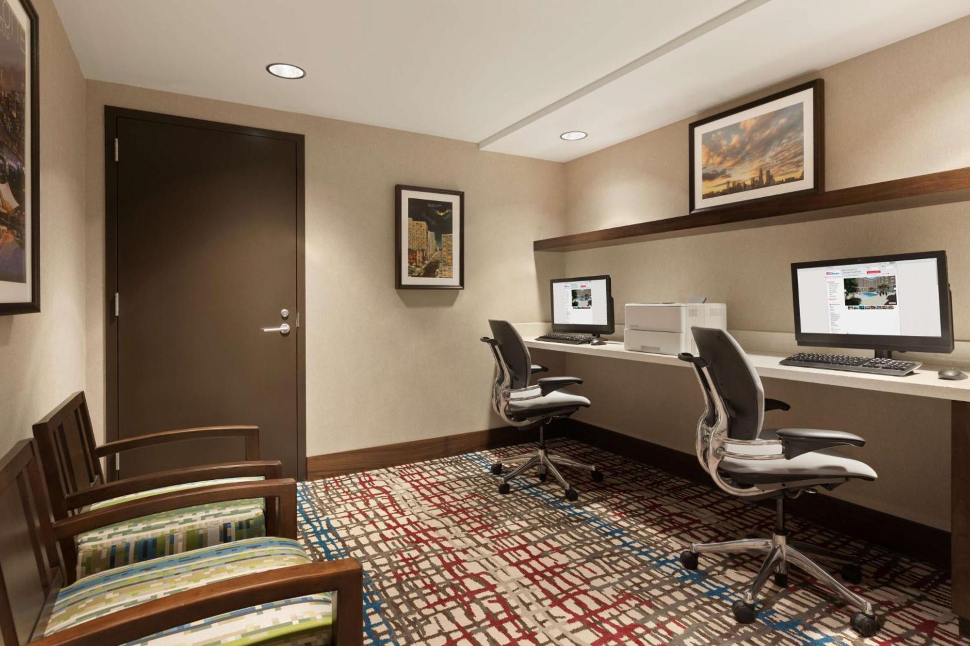 Hilton Garden Inn Charlotte Southpark Exterior foto